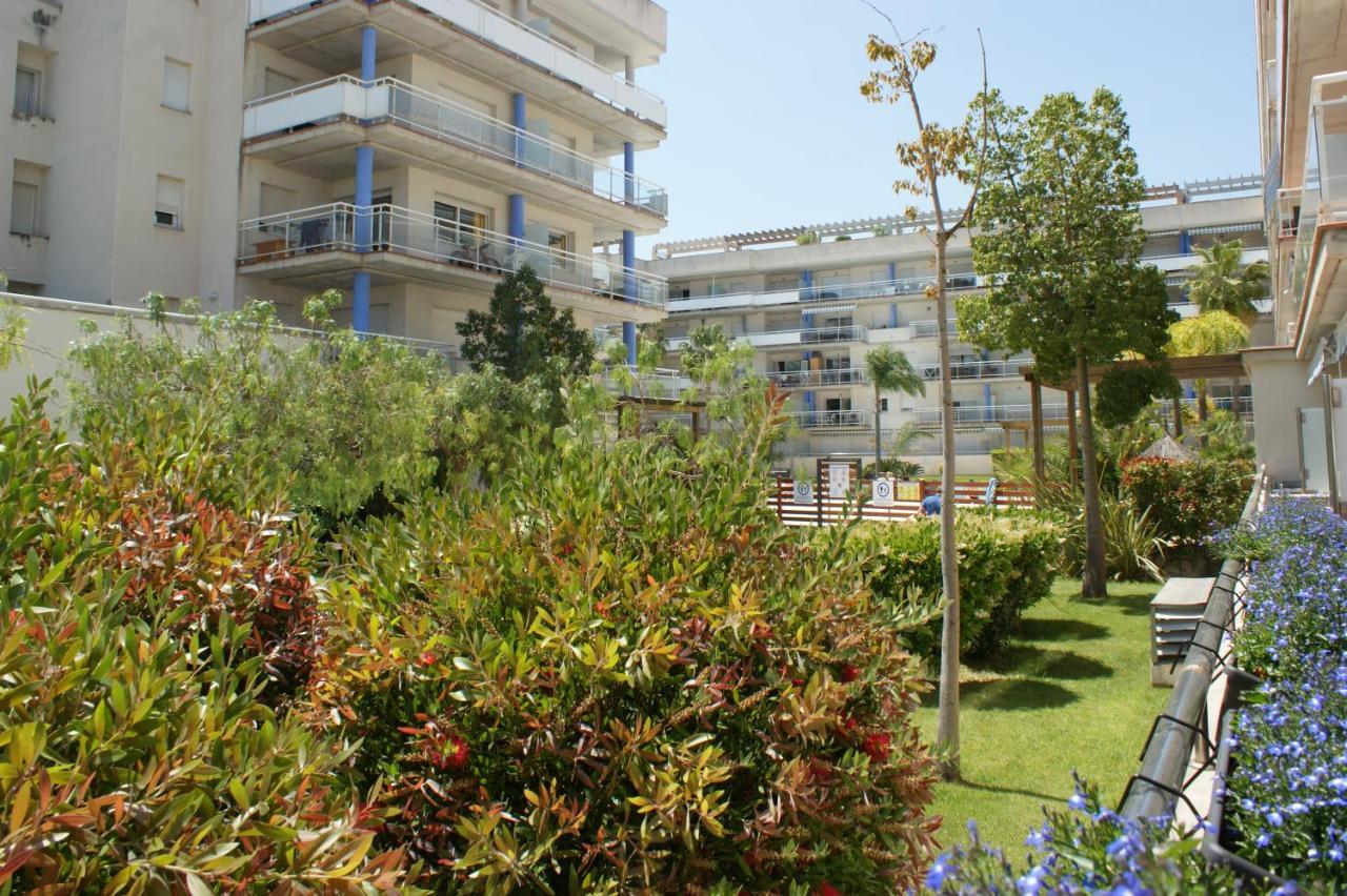 Precioso Apartamento Para 6 Personas Roses Esterno foto